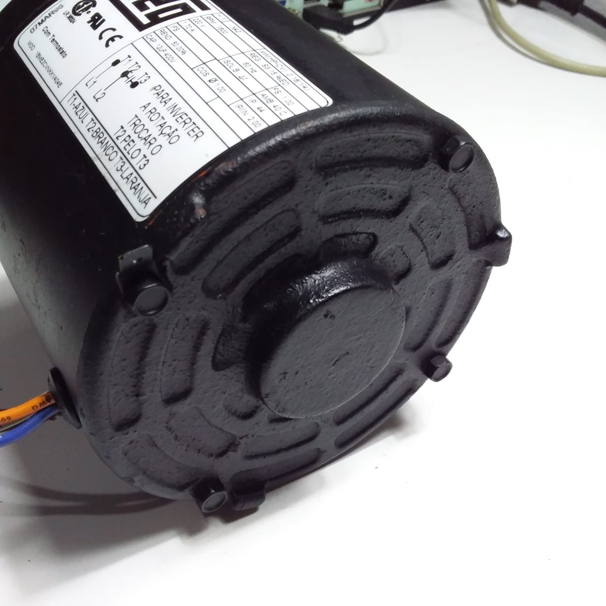 Motor Elétrico Para Portão Eletrônico 1/4 Cv Weg 220 Volts Preto